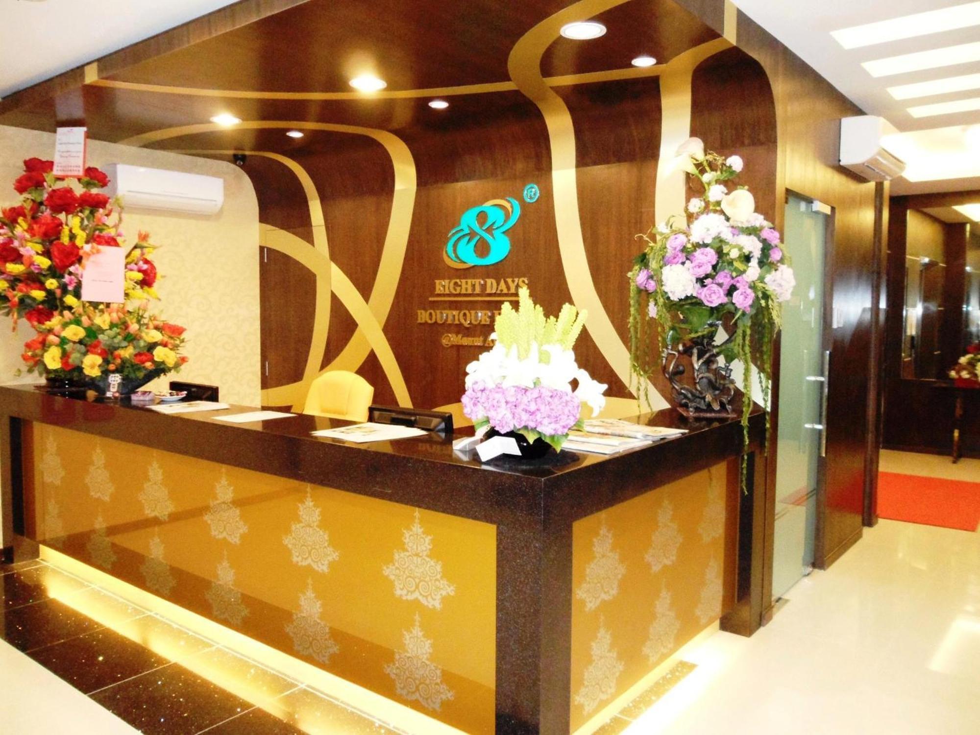 Eight Days Boutique Hotel - Mount Austin Джохор-Бару Экстерьер фото